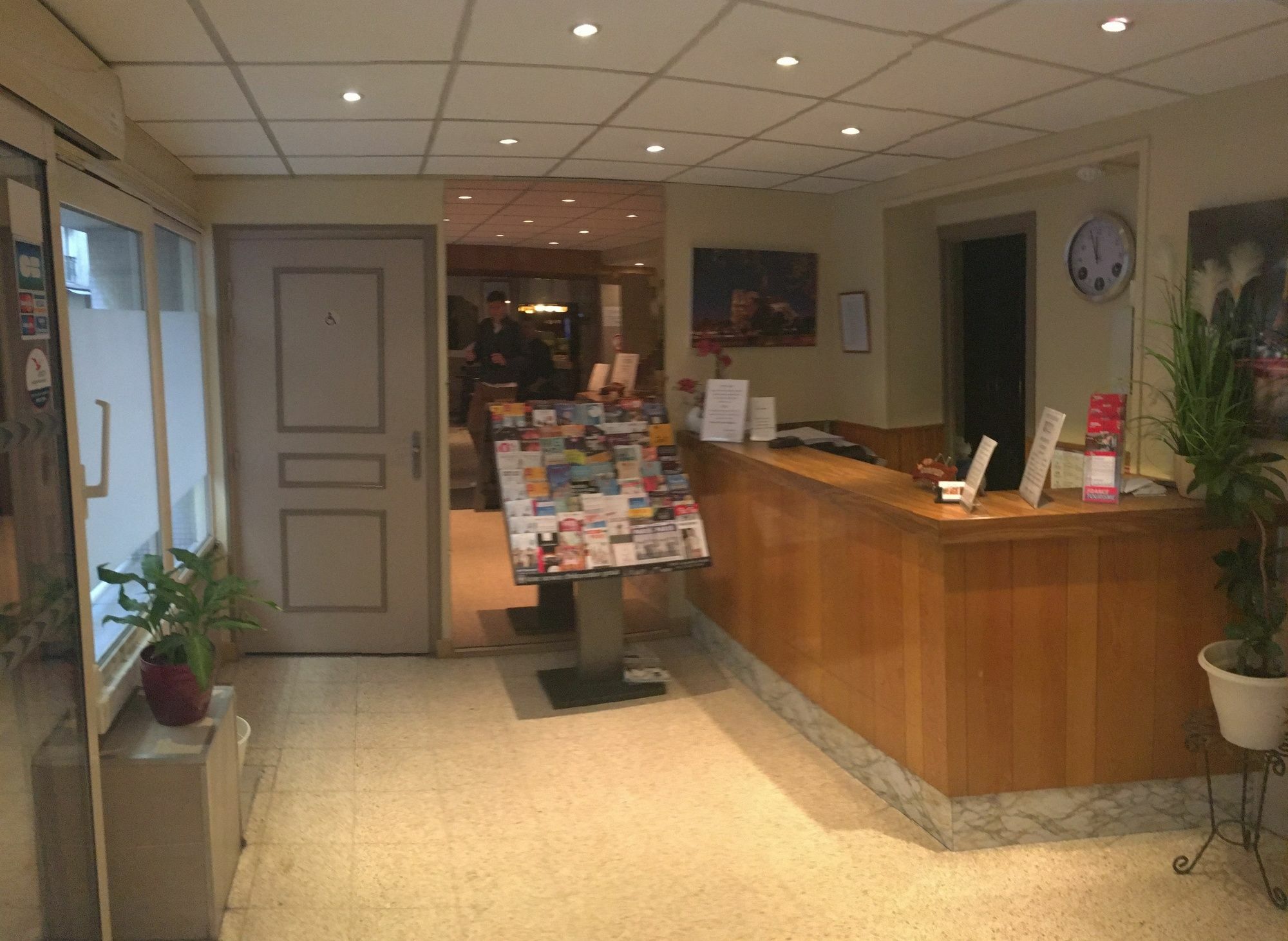 Hotel Jarry Confort Paris Exterior foto
